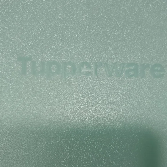 Tupperware Large Storage Tote - Picture 3 of 4